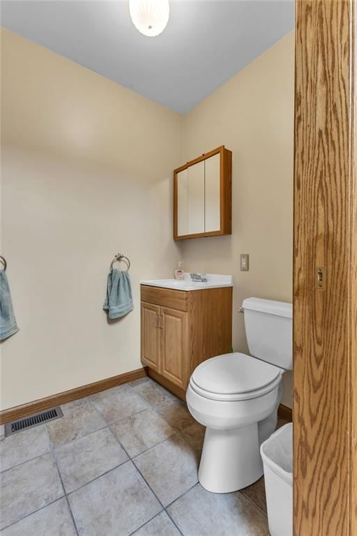 501 SE Mount Zion Road — photo 48