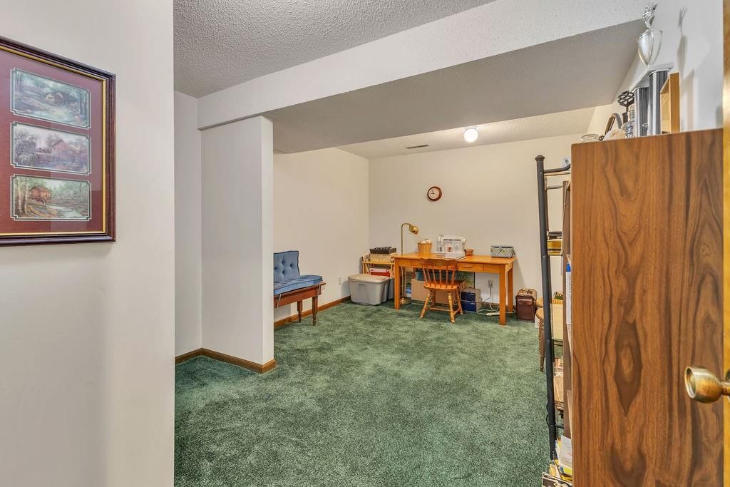 501 SE Mount Zion Road — photo 63