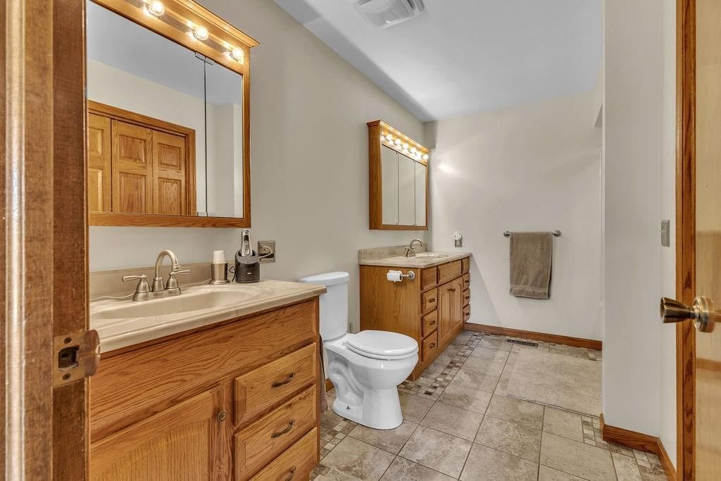 501 SE Mount Zion Road — photo 67