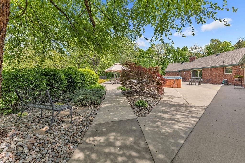 501 SE Mount Zion Road — photo 88
