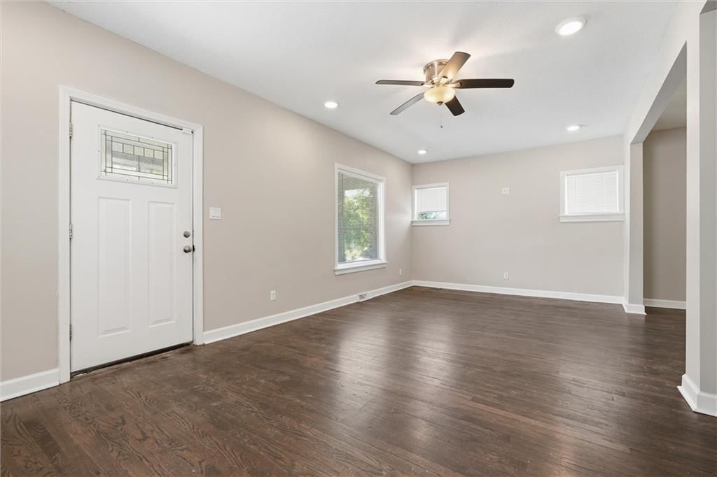 4308 Highland Avenue — photo 5
