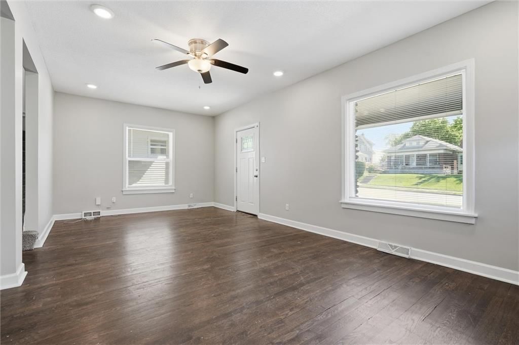 4308 Highland Avenue — photo 8