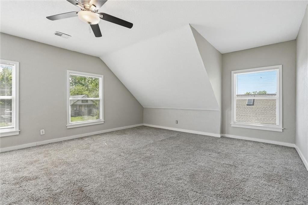 4308 Highland Avenue — photo 16
