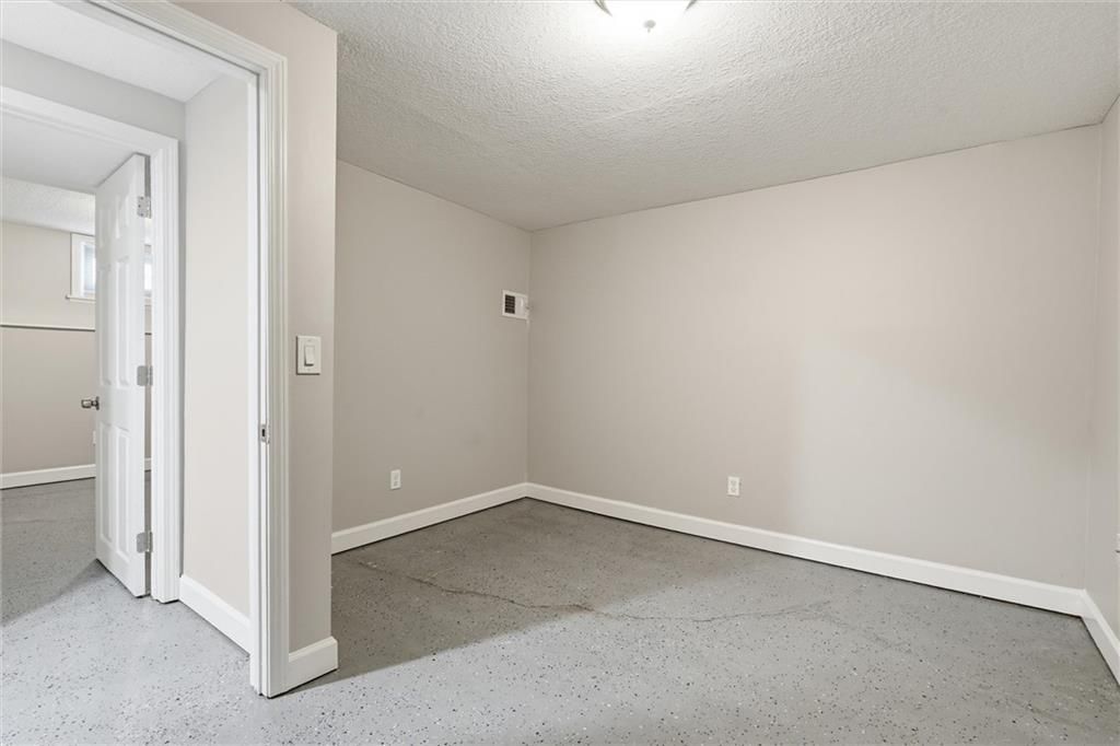 4308 Highland Avenue — photo 25