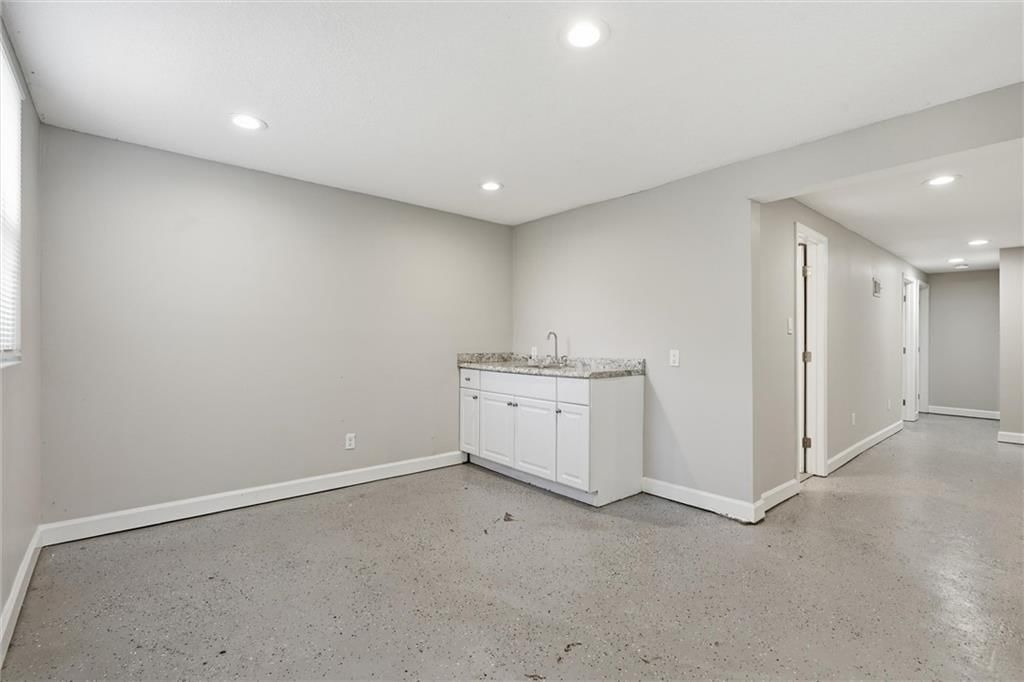 4308 Highland Avenue — photo 31