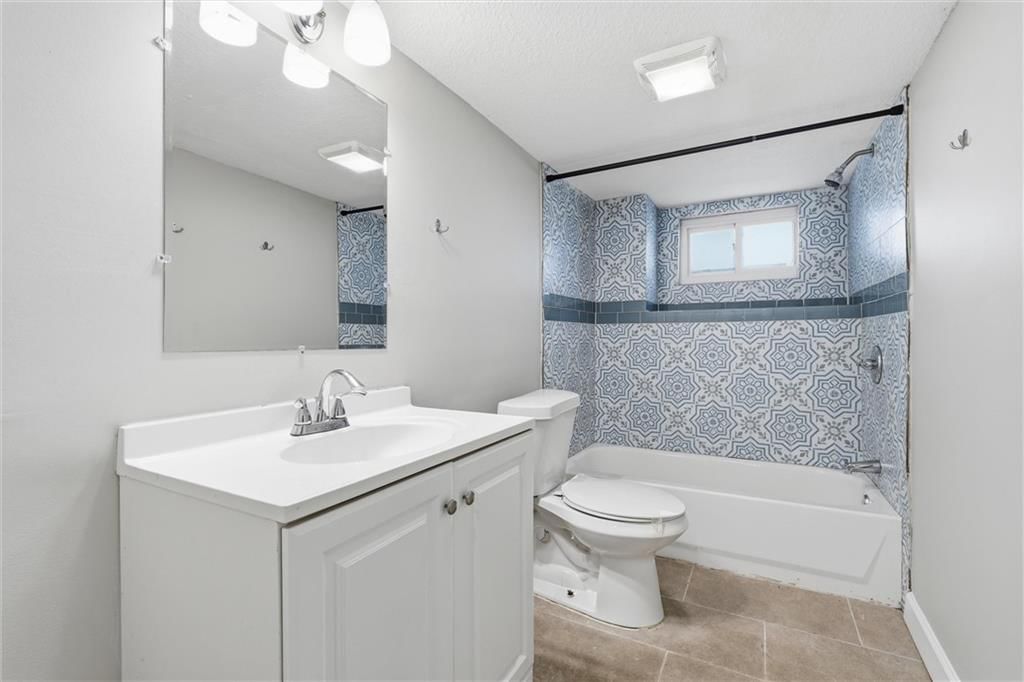4308 Highland Avenue — photo 34