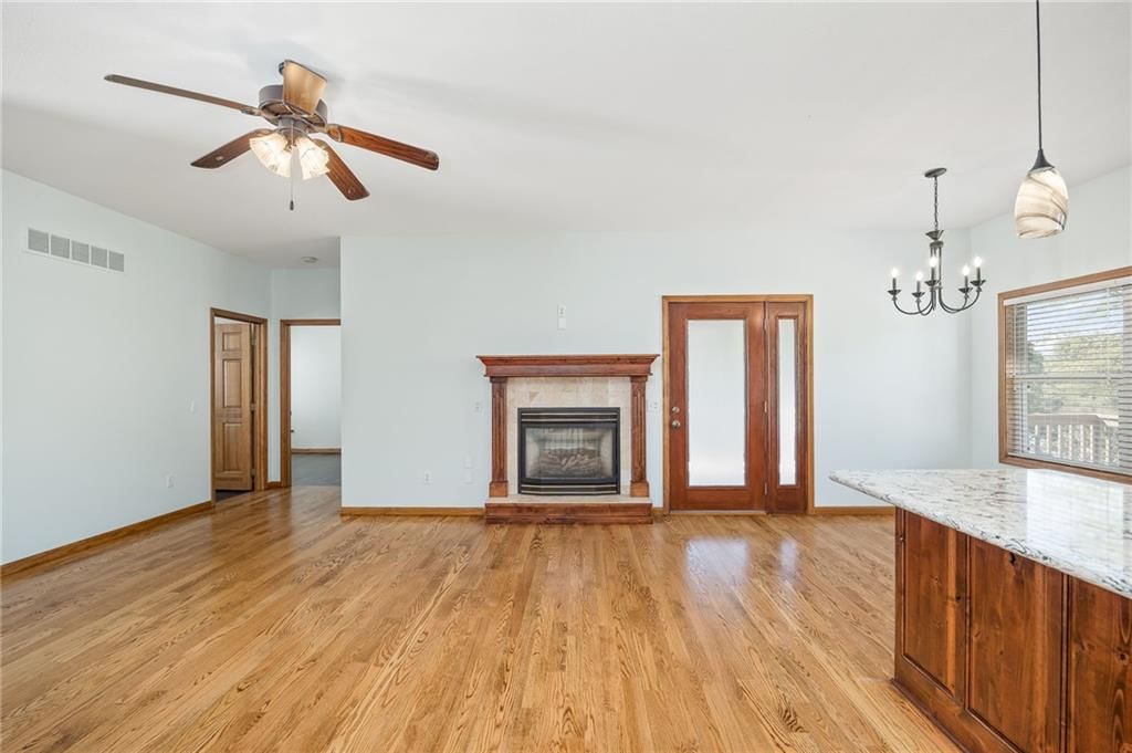 128 Lakeview Drive — photo 13