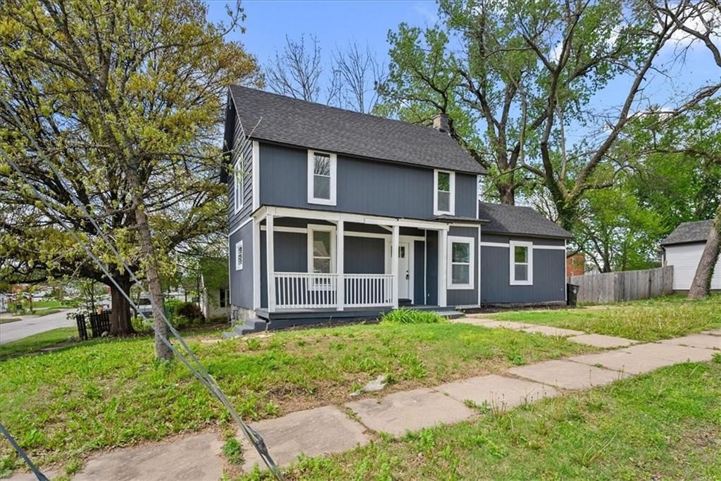 125 S Cambell Street — photo 3