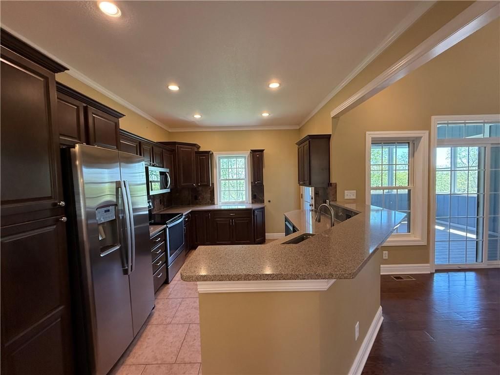 14060 Millstone Boulevard — photo 5