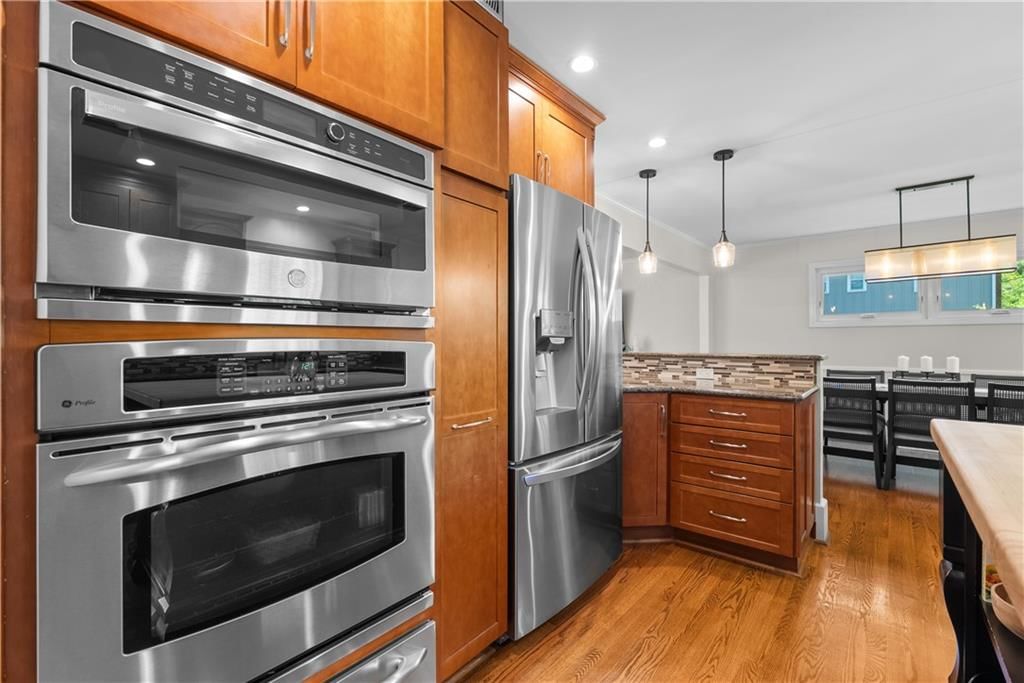 2300 W 103rd Terrace — photo 20