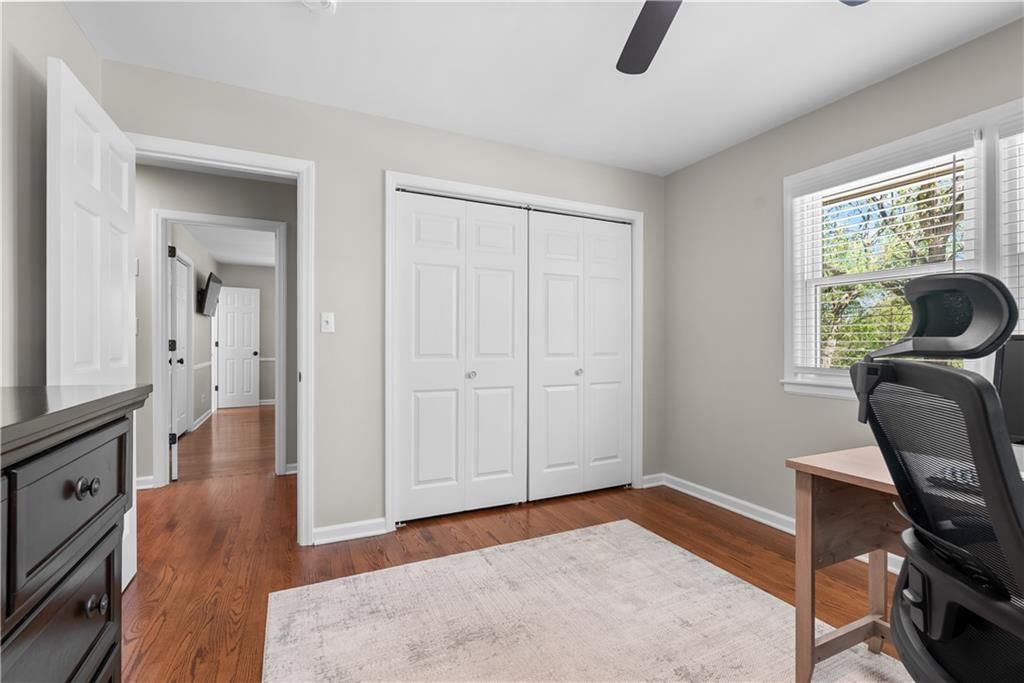 2300 W 103rd Terrace — photo 31
