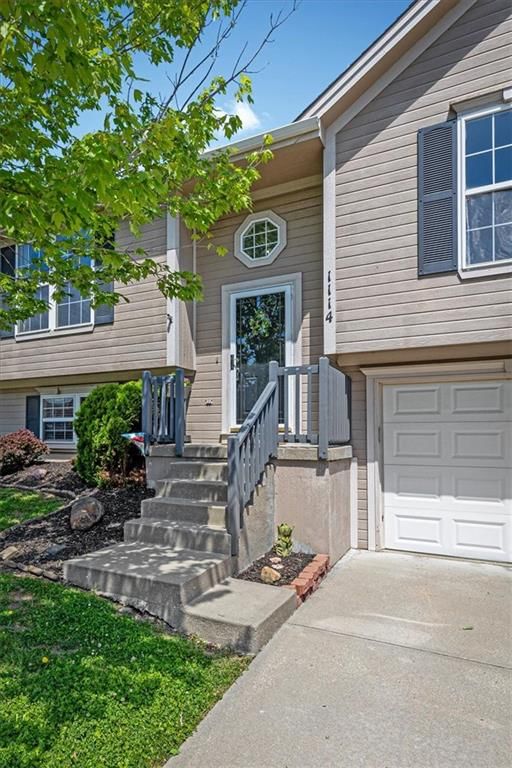 1114 Melody Court — photo 3