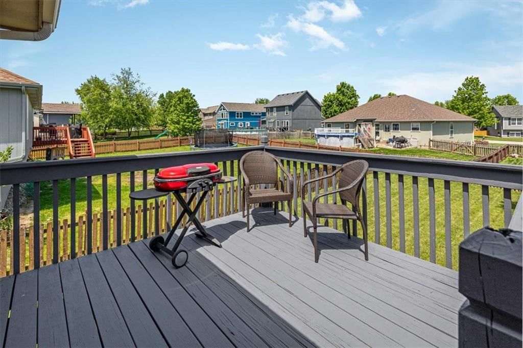 1114 Melody Court — photo 4