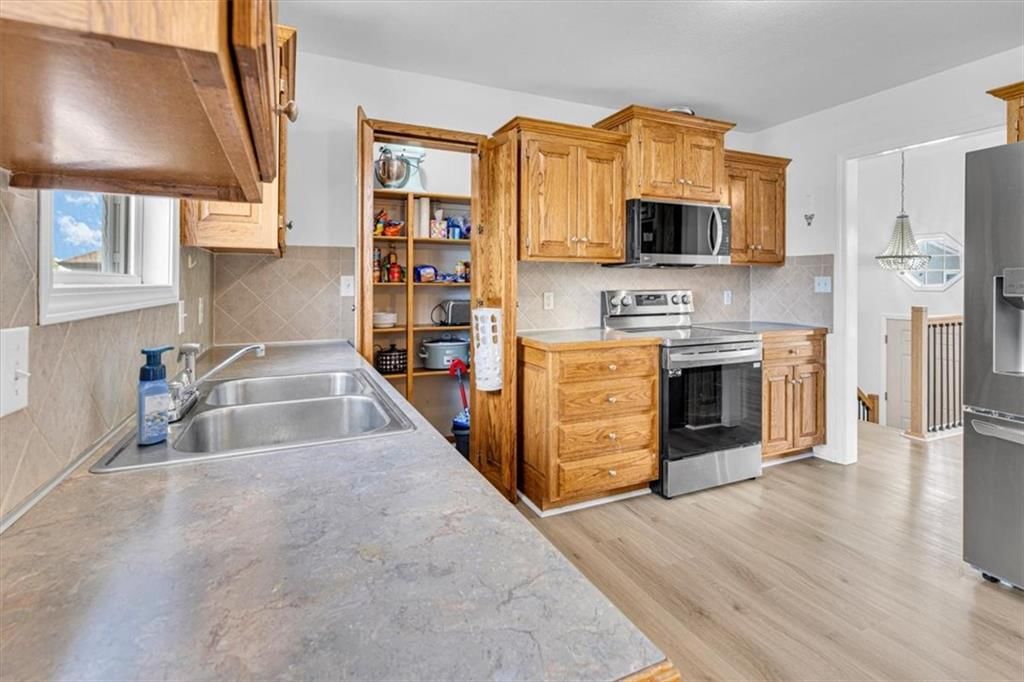 1114 Melody Court — photo 12