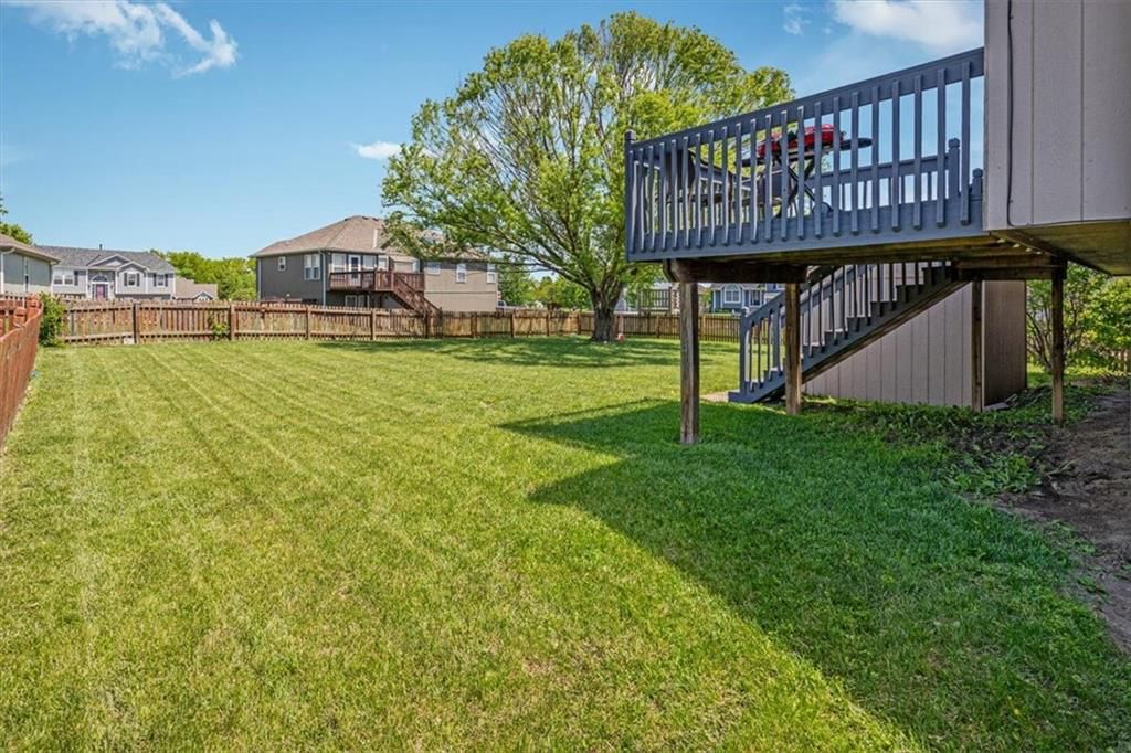 1114 Melody Court — photo 37
