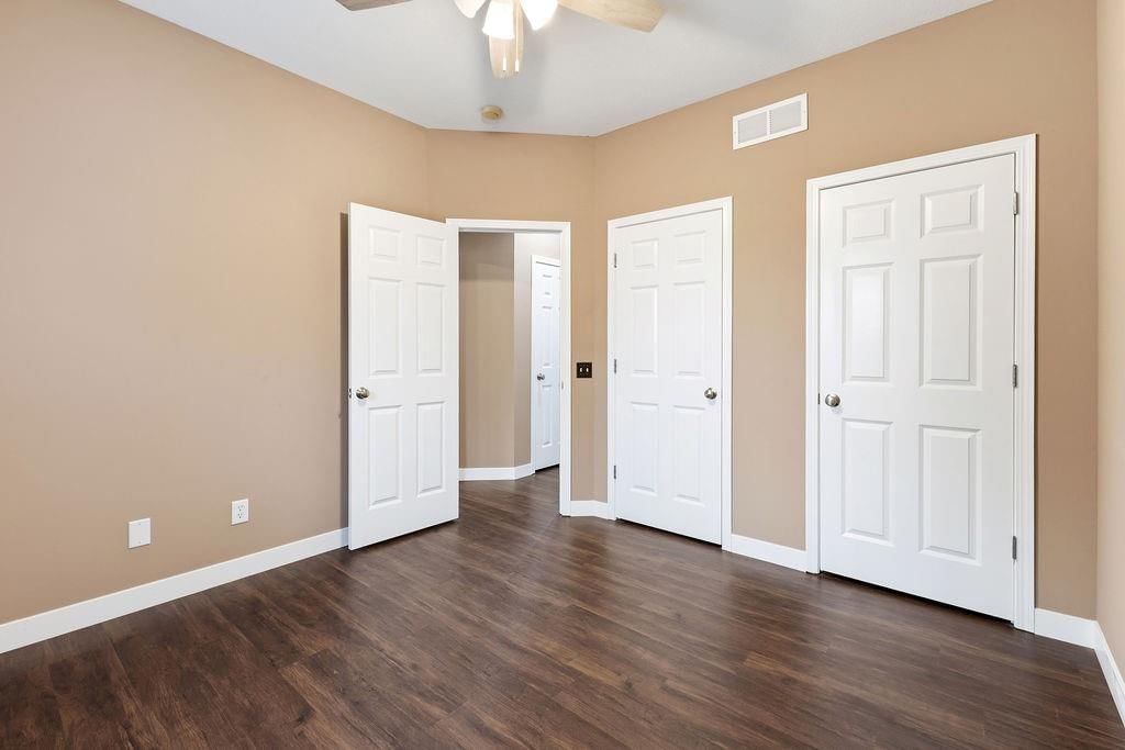 502 Alexandria Court — photo 21