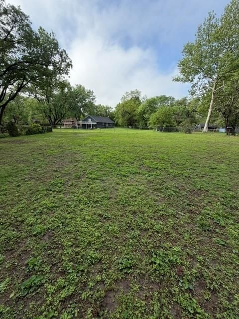 10801 E 64th Terrace — photo 4