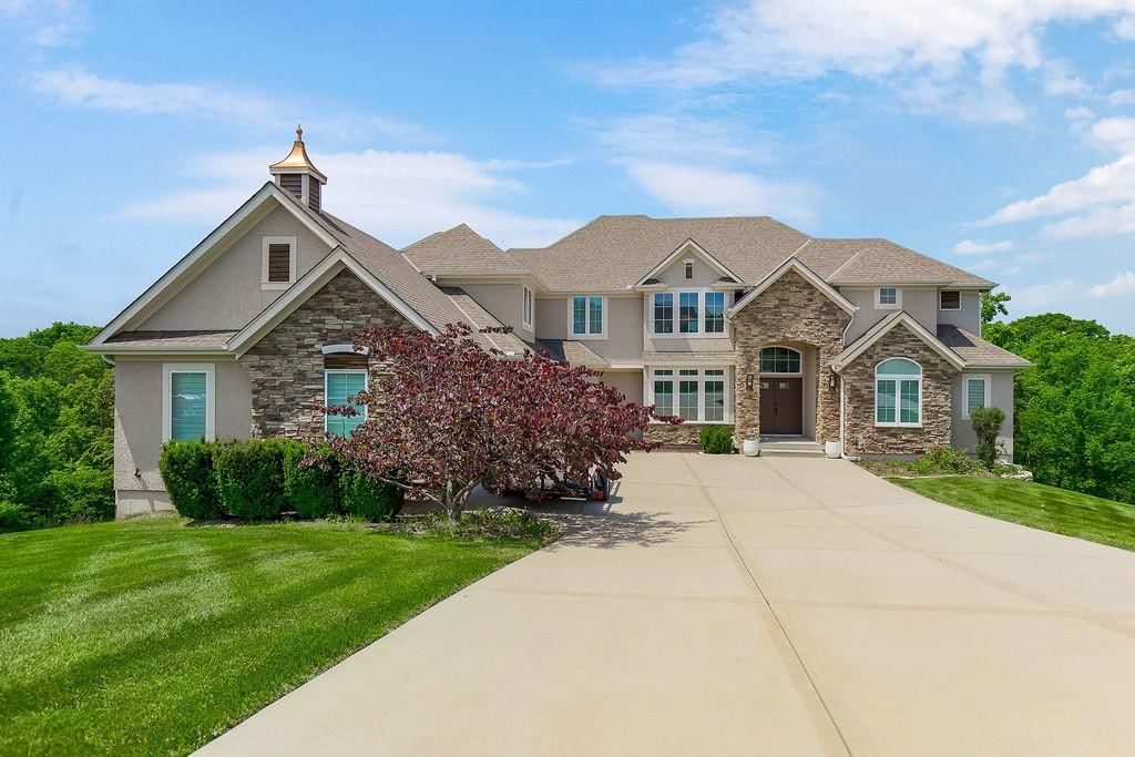 4614 NE Park Springs Court — photo 1