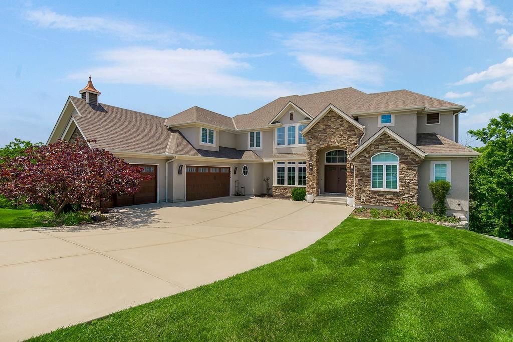 4614 NE Park Springs Court — photo 2