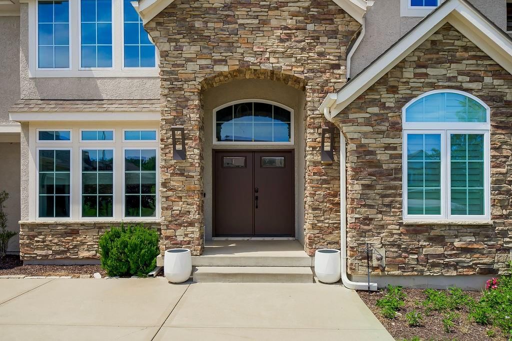 4614 NE Park Springs Court — photo 3