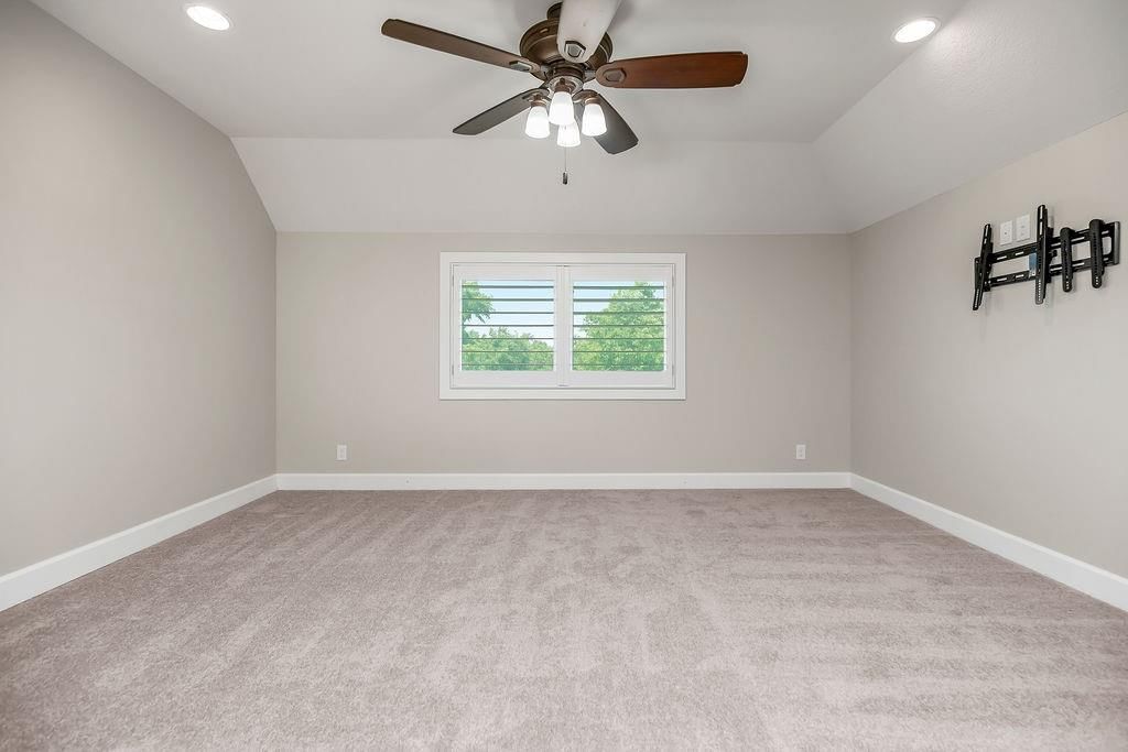 4614 NE Park Springs Court — photo 21