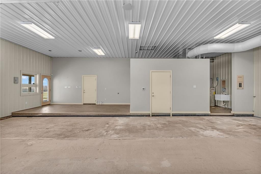 374 N 750 & 5 Parcels Road — photo 29