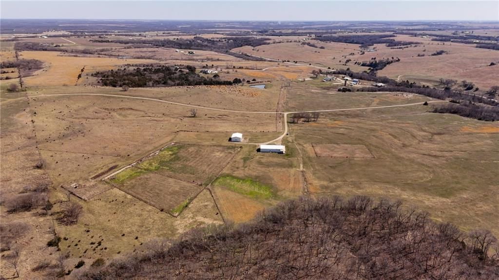 374 N 750 & 5 Parcels Road — photo 40