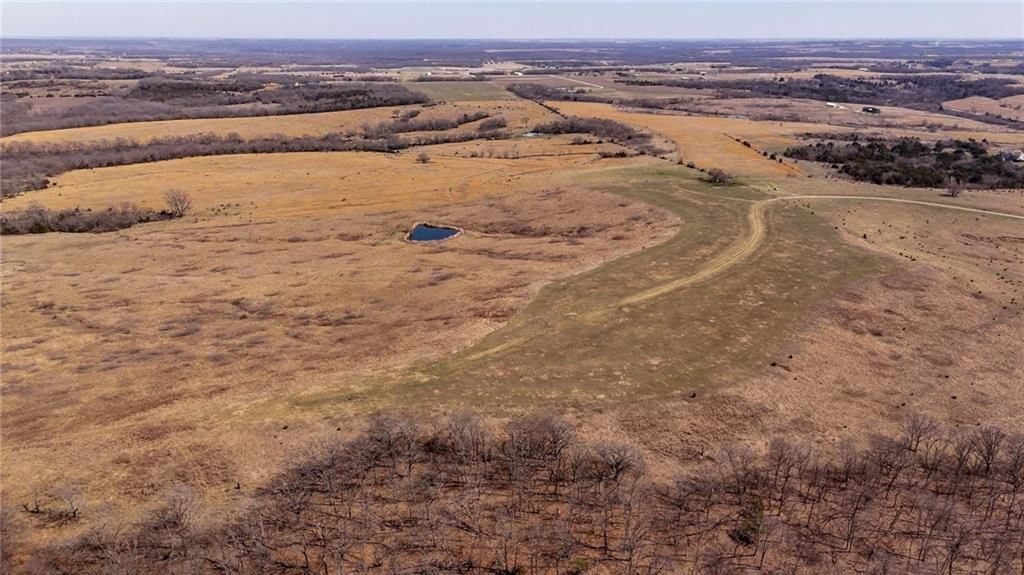 374 N 750 & 5 Parcels Road — photo 41