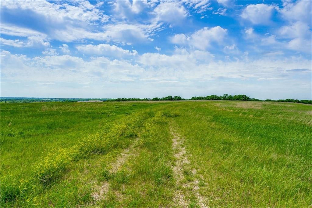 240 Acres M/L N 750 Road — photo 5