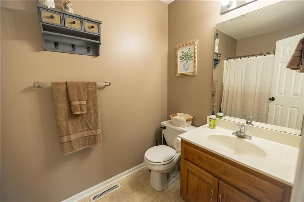 11907 N Holmes Court — photo 18