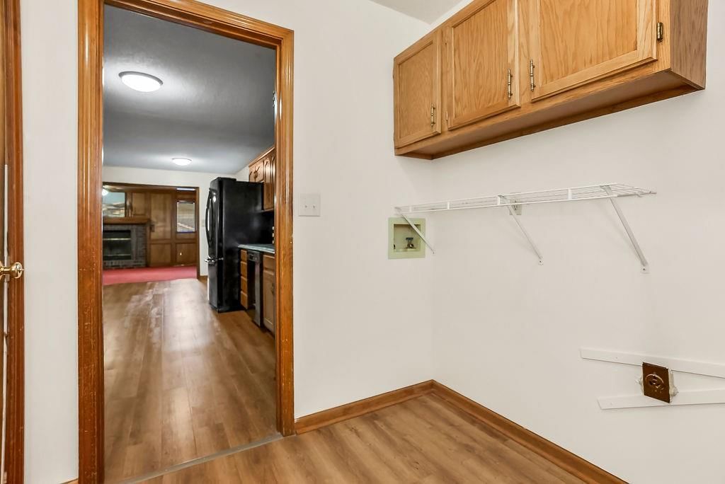 639 NE Bordner Drive — photo 12