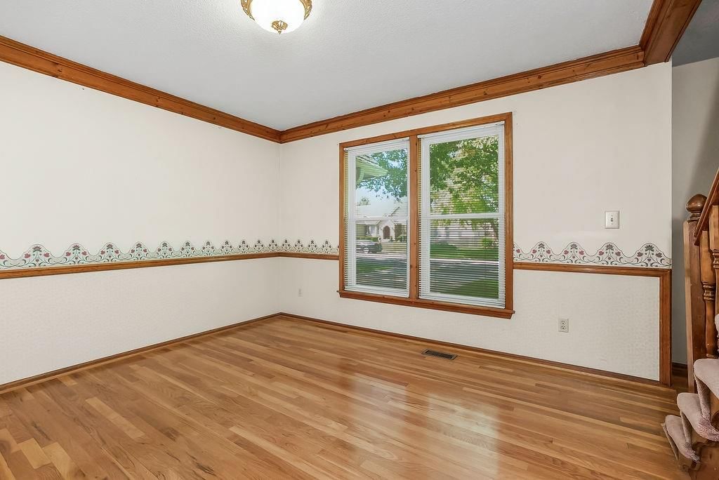 639 NE Bordner Drive — photo 14