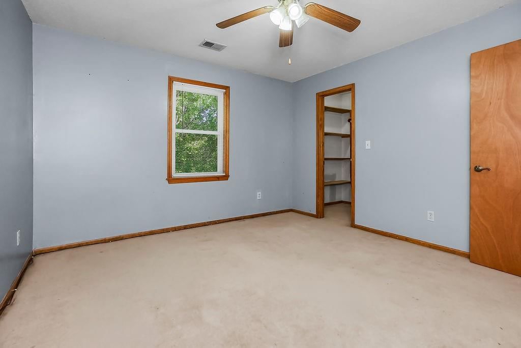 639 NE Bordner Drive — photo 23