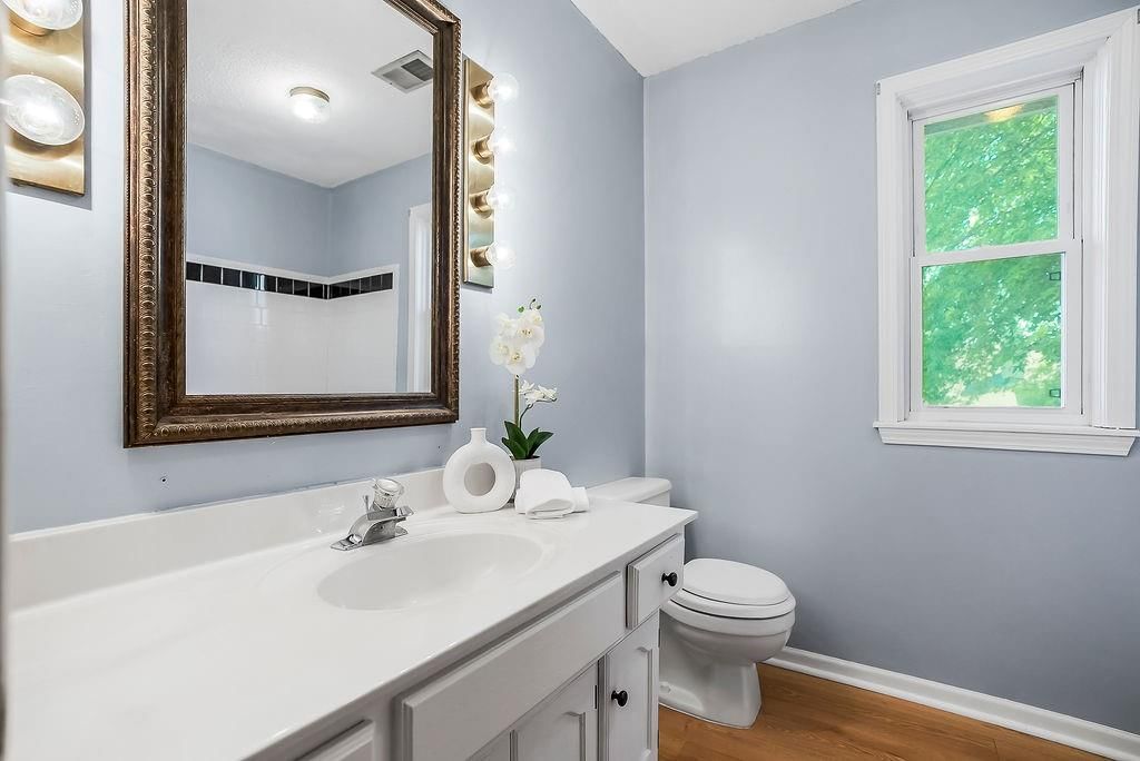 639 NE Bordner Drive — photo 26