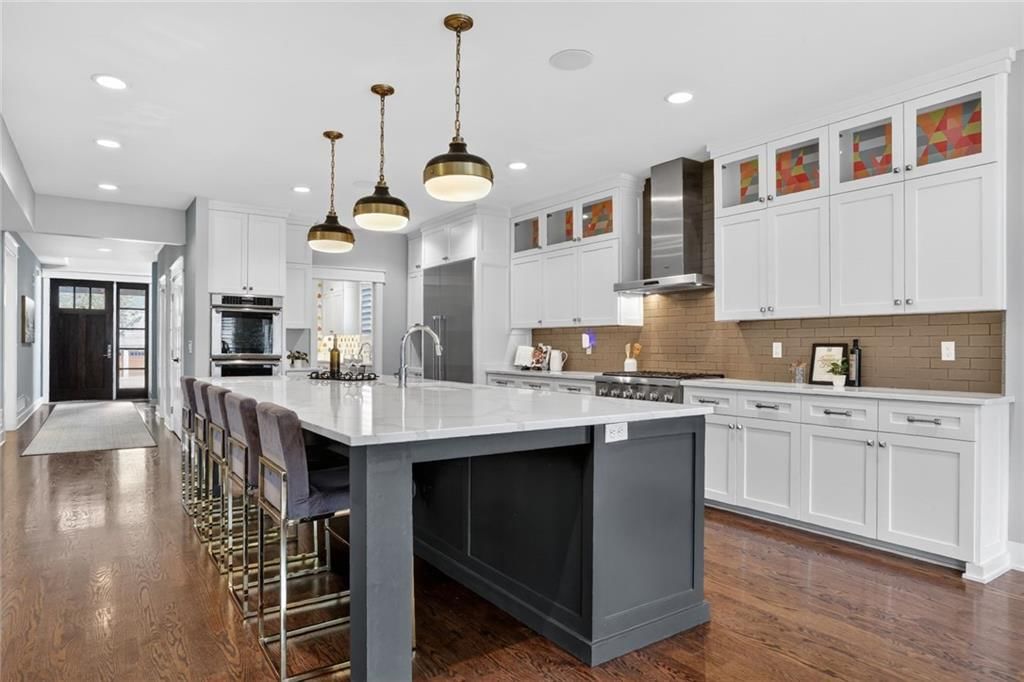 2807 W 50th Terrace — photo 12