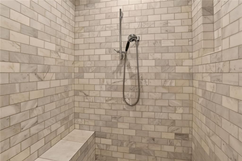 2807 W 50th Terrace — photo 21