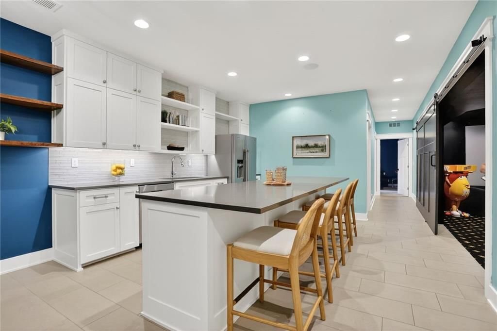 2807 W 50th Terrace — photo 38