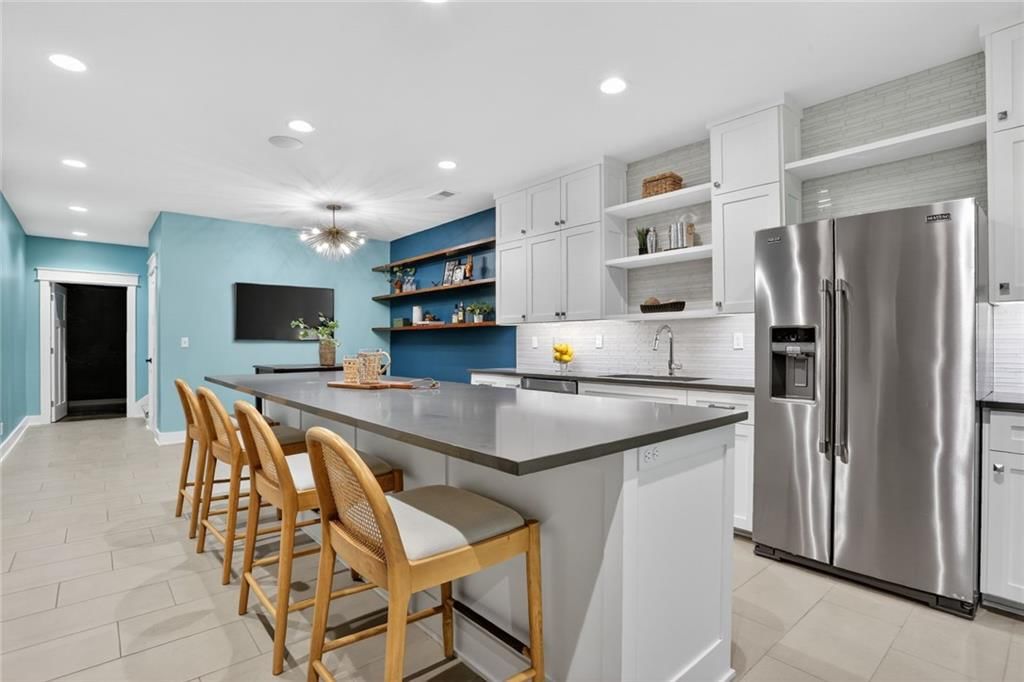 2807 W 50th Terrace — photo 39