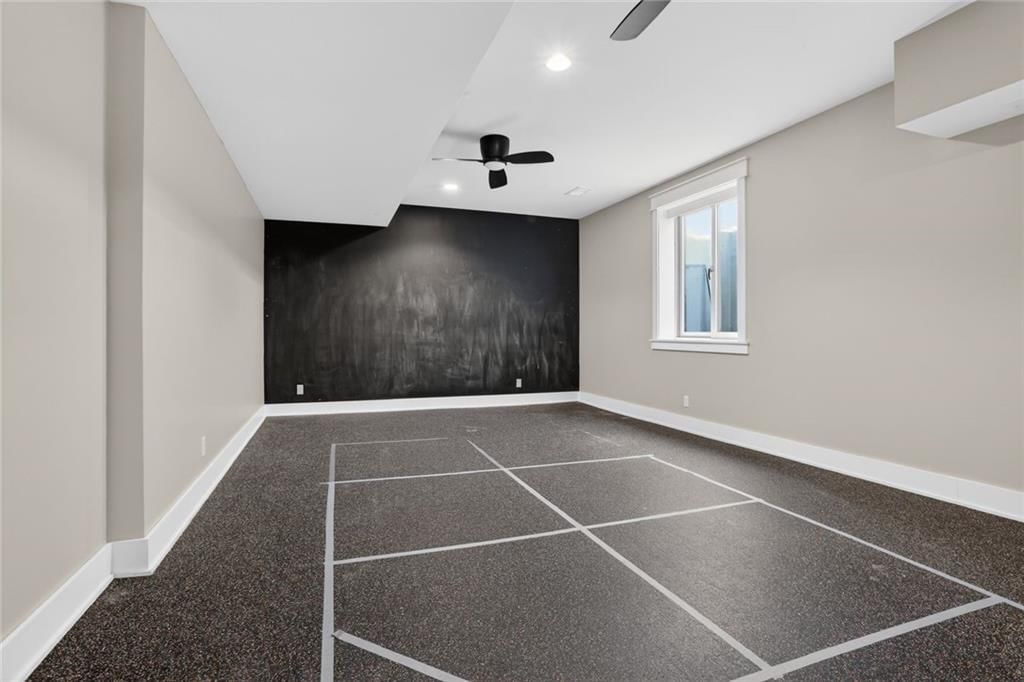 2807 W 50th Terrace — photo 45