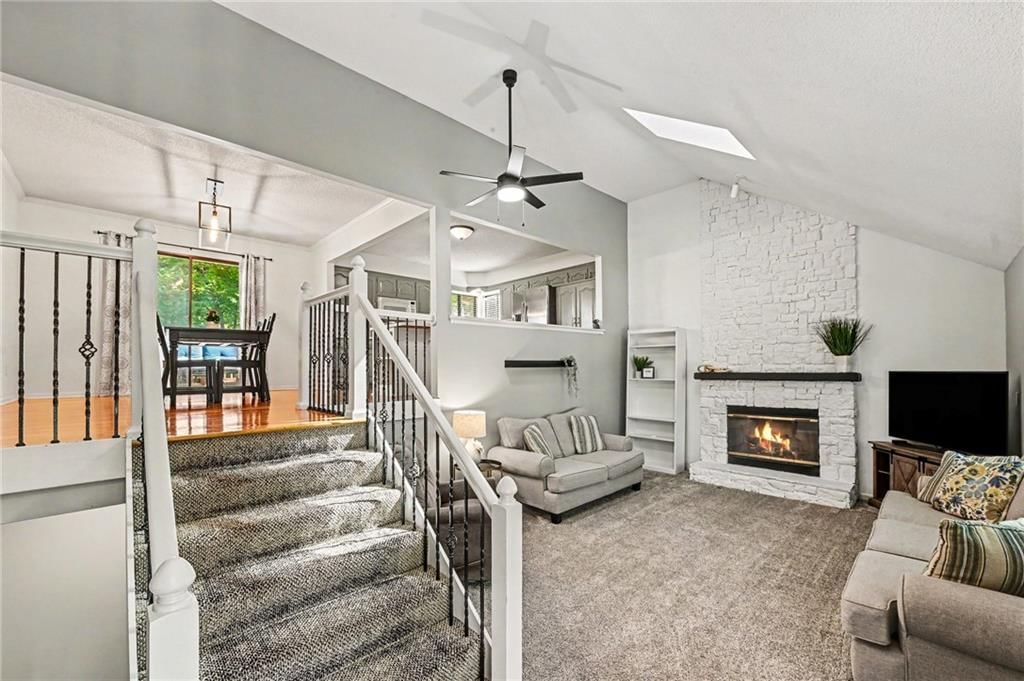 14426 W 92nd Terrace — photo 3