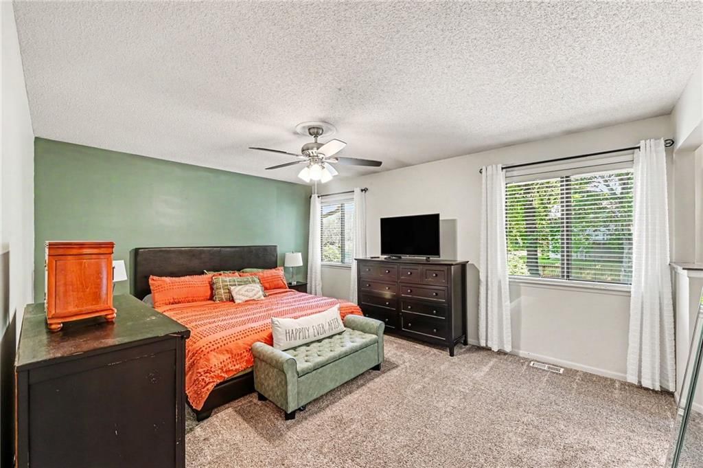 14426 W 92nd Terrace — photo 7