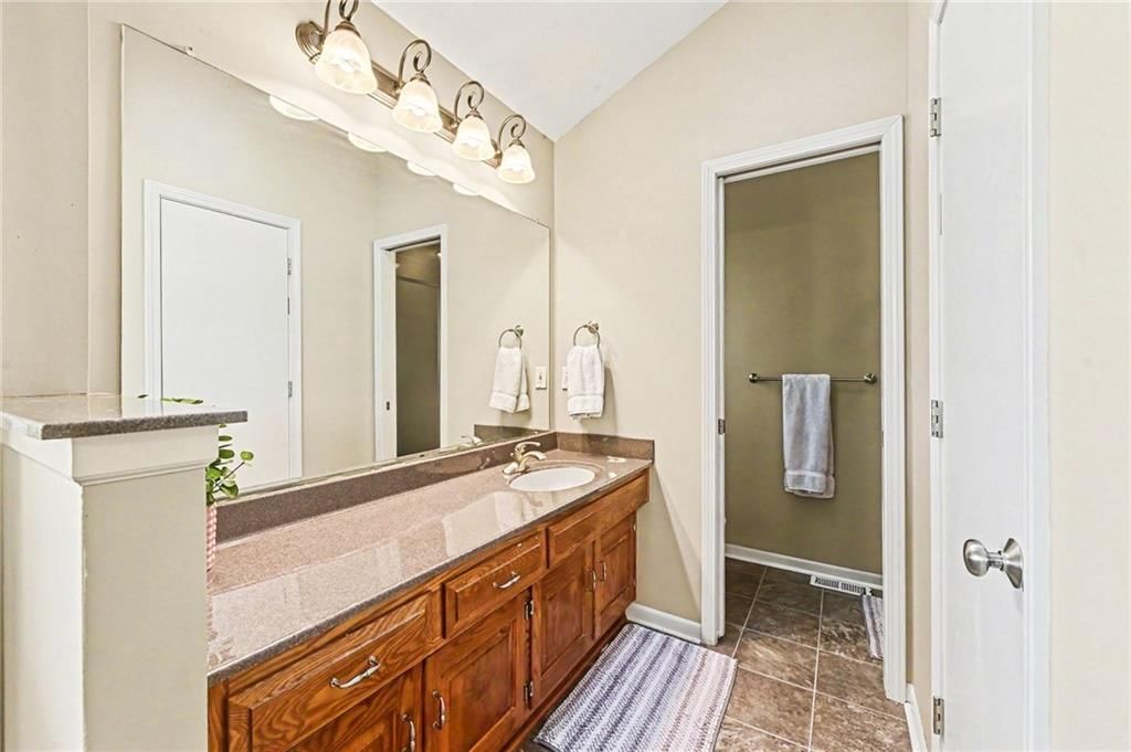 14426 W 92nd Terrace — photo 9