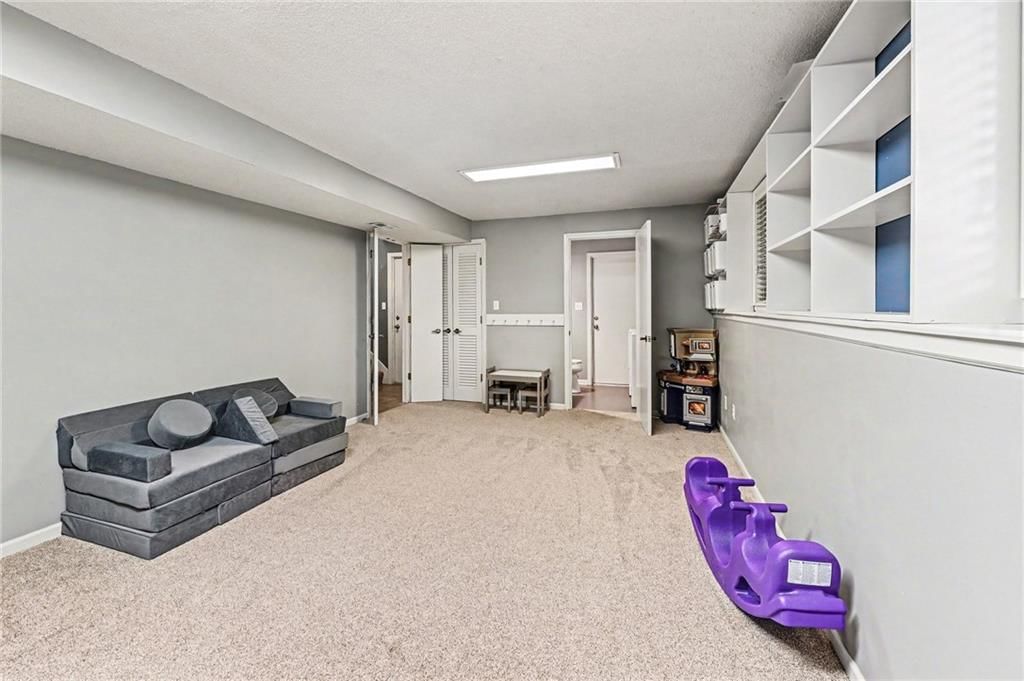 14426 W 92nd Terrace — photo 15