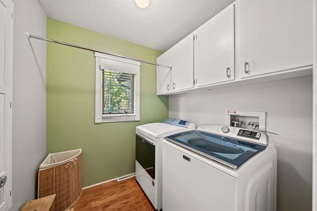 9601 Lee Boulevard — photo 17