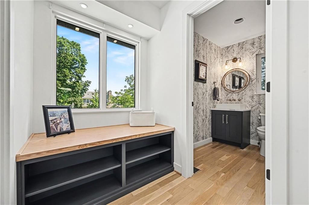 245 W 61st Street — photo 15