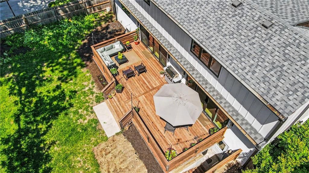245 W 61st Street — photo 37