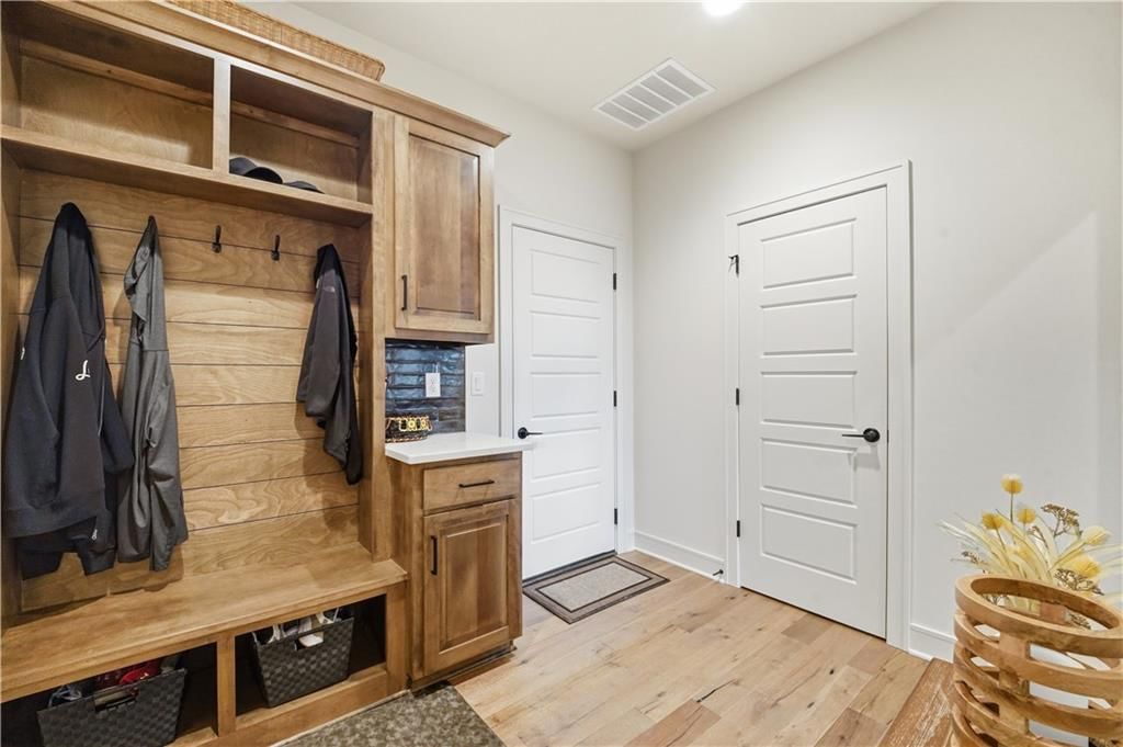 4217 NE Overbrook Drive — photo 29