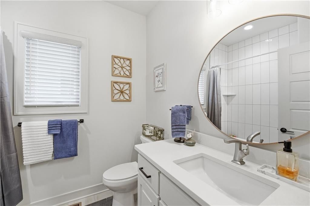 4217 NE Overbrook Drive — photo 33