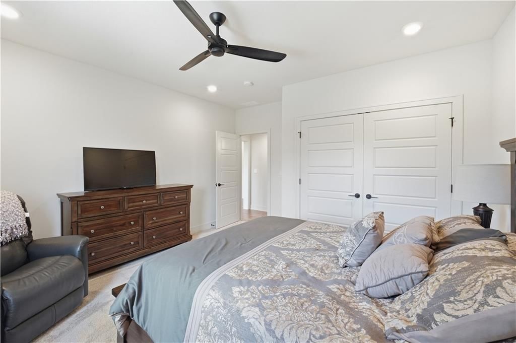 4217 NE Overbrook Drive — photo 45