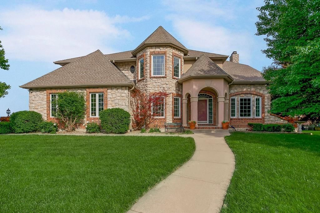 6905 N Charleston Drive — photo 1